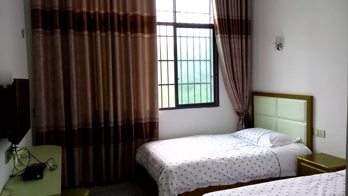 梨树洲住宿农家乐预订湖南避暑自驾游梨树洲民宿电话